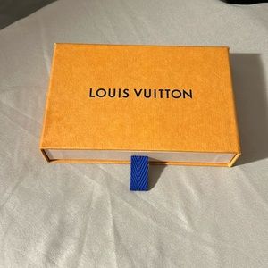 LV mini pull out box. 100% Authentic